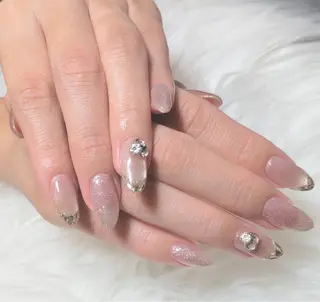 ネイル Éva nail salon所属・Éva nail MARIのネイルデザイン