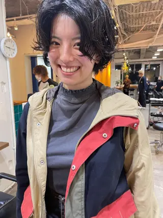 ショート パーマ レイヤー／似合わせ TAKUYAのヘアスタイル