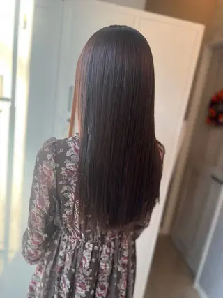 ロング 艶グレージュカラー 美髪特化美容師のヘアスタイル