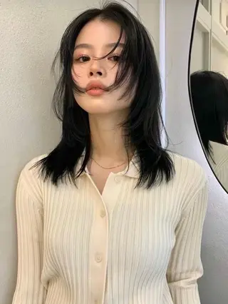 セミロング キャン タクのヘアスタイル