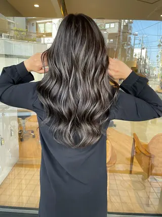 ロング カラー 森田 尚貴のヘアスタイル