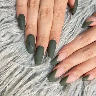 カラー ネイル nail salon LNのネイルデザイン