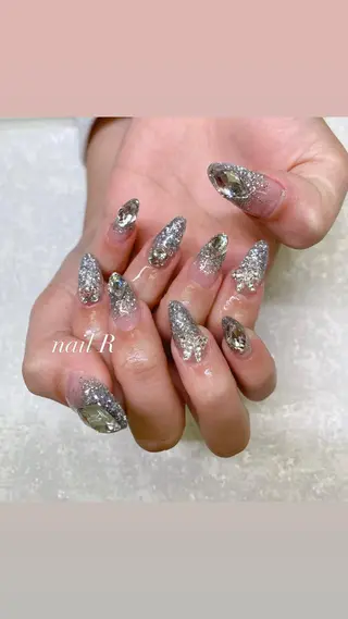 ミディアム JNA認定講師🌸 RIEのネイルデザイン