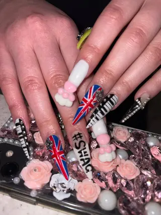 ネイル 🎶個性派ネイル💅 /Komachi❤️のマツエク・マツパデザイン