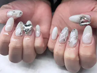 ネイル My+ Yukaのネイルデザイン