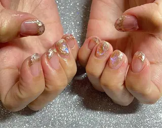 ネイル VIERU 🌈🎀💖のネイルデザイン