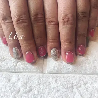 ネイル UrakoNail 《nail》のネイルデザイン