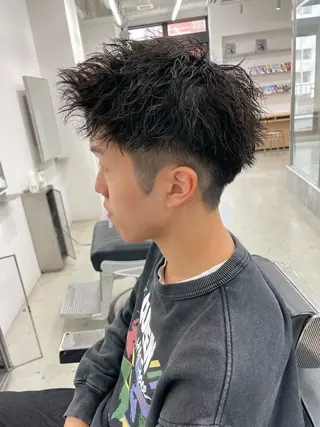 ショート カラー パーマ ヘアアレンジ メンズ 亀井隆汰/メンズ専門 パーマ特化美容師のヘアスタイル