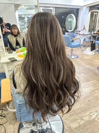 ロング カラー レイヤーカット/ カラー/長谷恵花のヘアスタイル