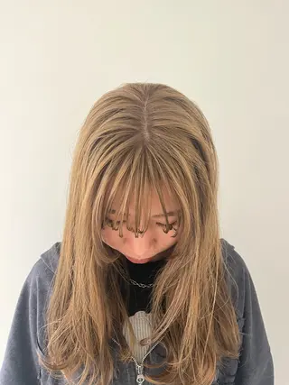 セミロング カラー Kasumi | くすみブラウン×渋谷のヘアスタイル