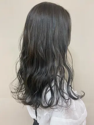 ロング カラー 【カラーリスト】 Likka.のヘアスタイル
