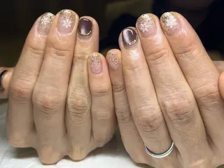 ネイル minoriba ひばりヶ丘駅北口店所属・ネイリスト ももこのネイルデザイン