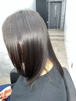 セミロング カラー パーマ 🌈艶髪/髪質改善 新宿itouのヘアスタイル