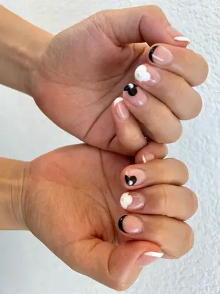 ショート ネイル ✴︎ Delightのネイルデザイン