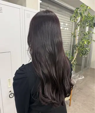 ロング 秋山 七海のヘアスタイル