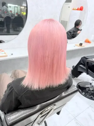 ミディアム カラー 🌈派手髪ハイトーン 🌈鈴木亮太🌈のヘアスタイル