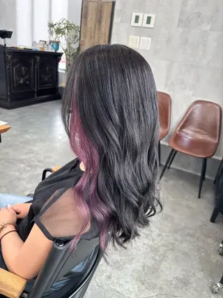 ロング カラー 市毛 結菜のヘアスタイル