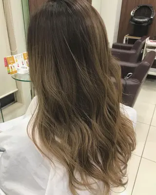 セミロング カラコレなんば店所属・カラコレなんば TOPstylistのヘアスタイル