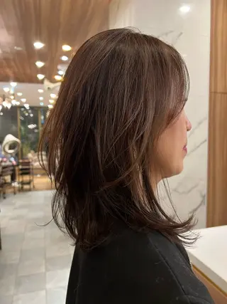 ミディアム 村中 逸紀のヘアスタイル