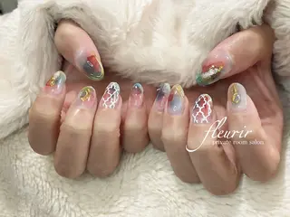 ネイル フルリール 【プライベートサロンのネイルデザイン