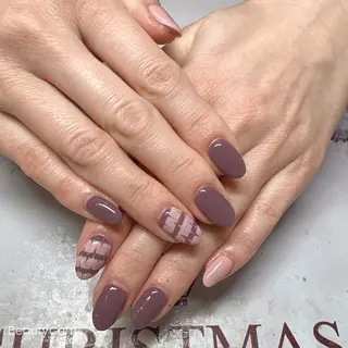 ネイル Guarendo錦糸町店所属・ガレンドウ 白澤 愛子のネイルデザイン