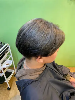 カラー メンズ 【エシカル】 HOSOMIのヘアスタイル