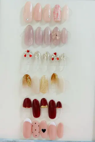 ネイル Ruby Crownのネイルデザイン