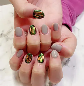 ロング カラー ネイル Q Free nailsのネイルデザイン