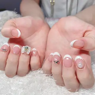 ネイル Nail&eye Belire 新宿のネイルデザイン