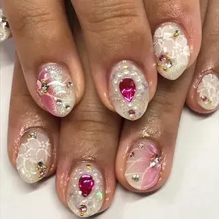 ネイル RuxuryNail ／RiAnnaのネイルデザイン