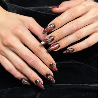 ネイル ENSalon 愛佳のネイルデザイン