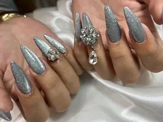 ネイル salon de Tiaraのネイルデザイン