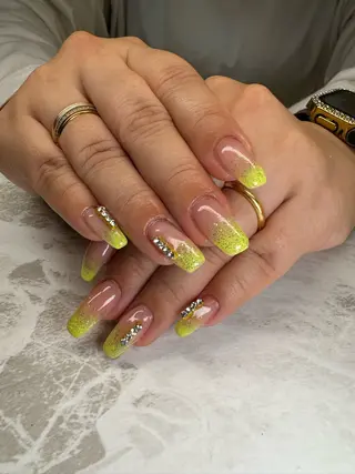 ネイル YOUTH nails waxing所属・YOUTH natsumiのネイルデザイン