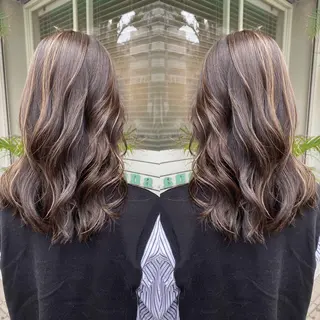 セミロング 山本 茉希のヘアスタイル