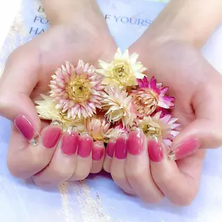 ネイル Vogusty's Nail 鶴見店のネイルデザイン