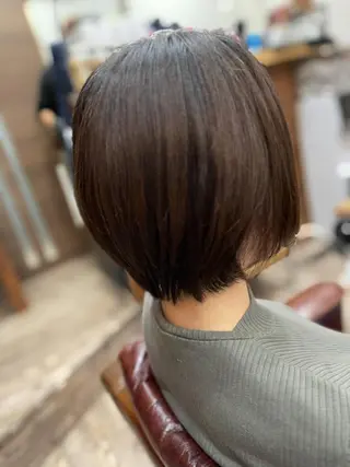 ショート カラー HAIR MAKE Avalon 橋本店所属・💎白髪染めも対応 🙆👌山本明菜のヘアスタイル