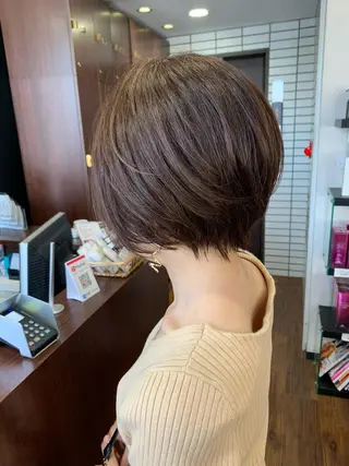 ショート カラー 縮毛矯正/ショート/ レイヤー/畑中正敏のヘアスタイル