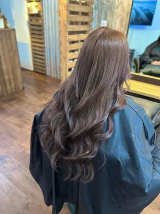 ロング カラー Lizir  ルズィール所属・Luzir⭐︎ GEN⭐︎のヘアスタイル