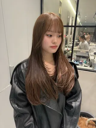 ロング 神戸/karina /レイヤー/髪質改善のヘアスタイル