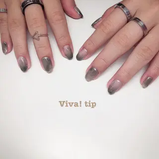 ネイル Viva!tip所属・Viva!tip ビバティップネイルのネイルデザイン