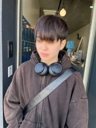 メンズ 韓国リアルハッシュ レイヤーカットのヘアスタイル