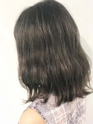 ミディアム 🍂秋の透け感カ ラー🍂HIDEKAのヘアスタイル