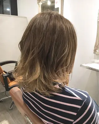 ショート カラー JILBLAN京都 ショート/ハイライトのヘアスタイル