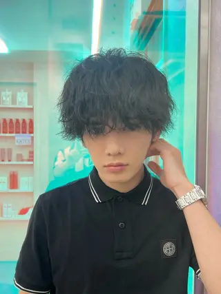 ショート パーマ メンズ 古川 颯馬のヘアスタイル