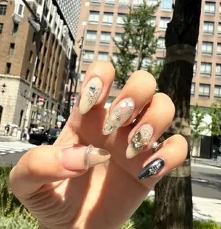 ネイル FLORANZ TANAKAのネイルデザイン