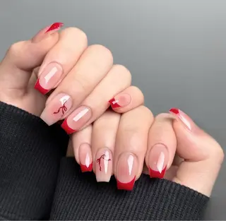 ネイル Lina nail所属・Lunaa 池袋のネイルデザイン