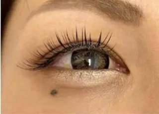 マツエク・マツパ ヌーベルボーテ 小川の眉毛・アイブロウイメージ