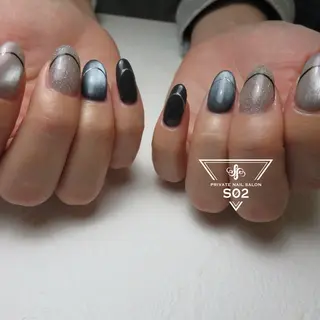 ネイル S02 𝙲𝚑𝚒𝚎のネイルデザイン