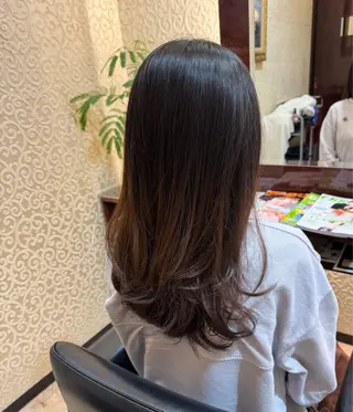 ロング 郷右近 すずのヘアスタイル