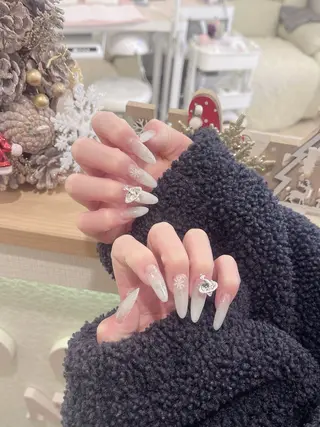 リ シホウのネイルデザイン